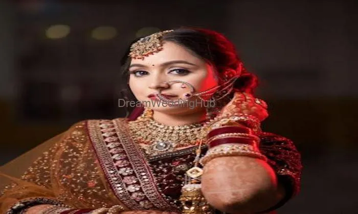 Santushti Studio By Reet
