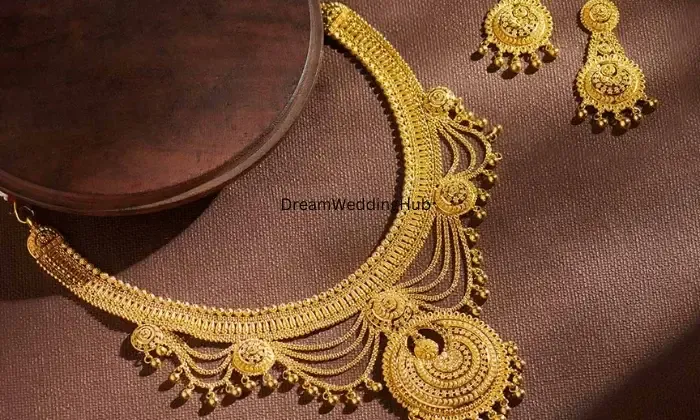 Saptsrungi Jewellers