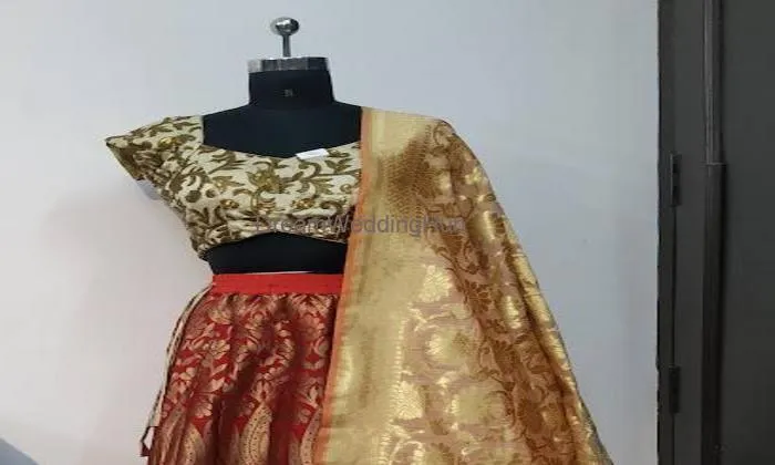 Sarangi Fashion Store - Best Boutique