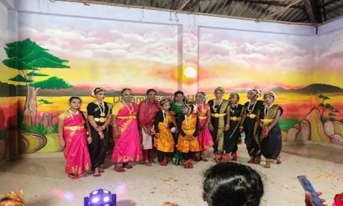 Saras Dance Academy