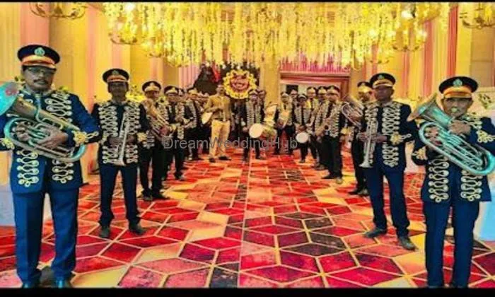 Saraswati Band Party