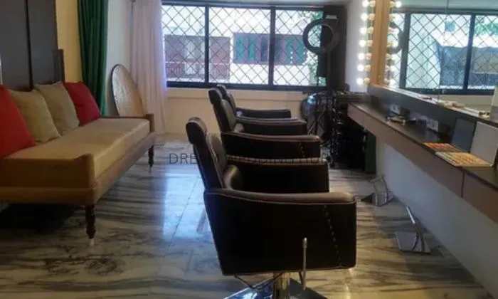 Saura Salon Ahmedabad