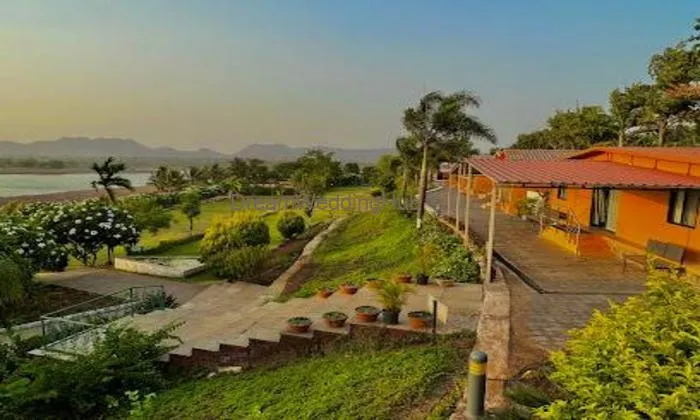 Savana Lake Resort