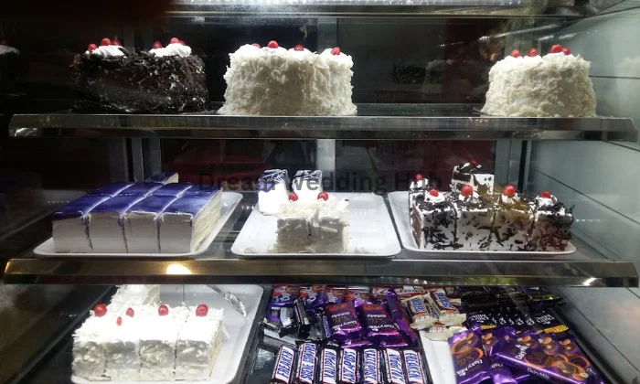 Savinesh Bakery Coffee And Cool Bar