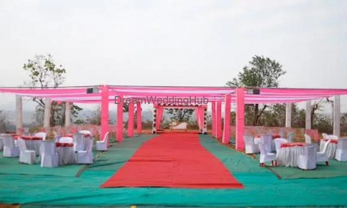 Savli Farm Lawns