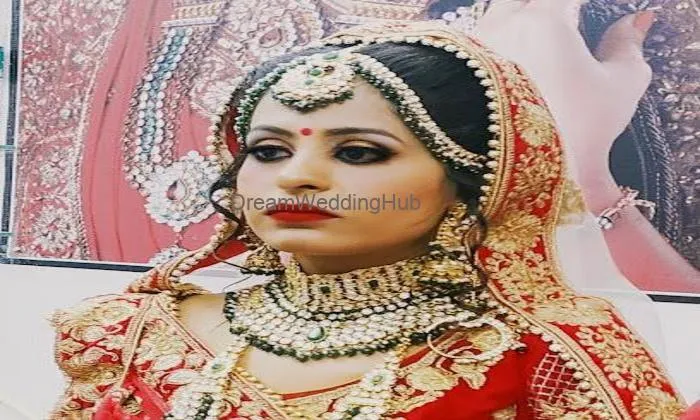 Sawan Beauty Parlour