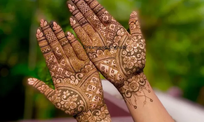 Scribbly Henna