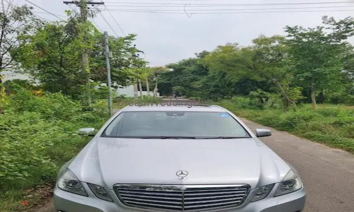 Self Driving Cars Erode Mano Travels