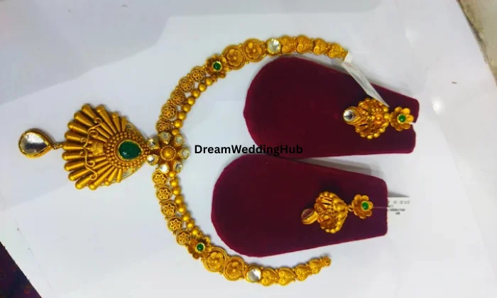 Senco Gold  Diamonds  Hazratganj Lucknow