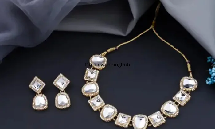Senco Gold Diamonds Malviya Road Raipur Senco Gold Diamonds Malviya Road Raipur