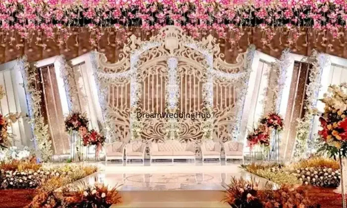 Seven Star  Wedding  Decor