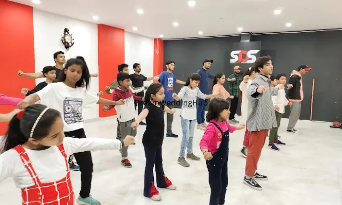 Several Dance Studio  Sds
