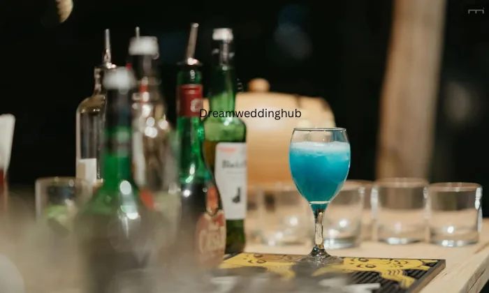 Shake And Stir Bartenders 