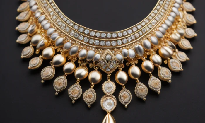 Sharavana Oyes Tron Gold