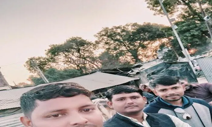 Sharma Photo Studio Roshnabad Photo Mein Sharma Photo Studio Roshnabad Photo Mein