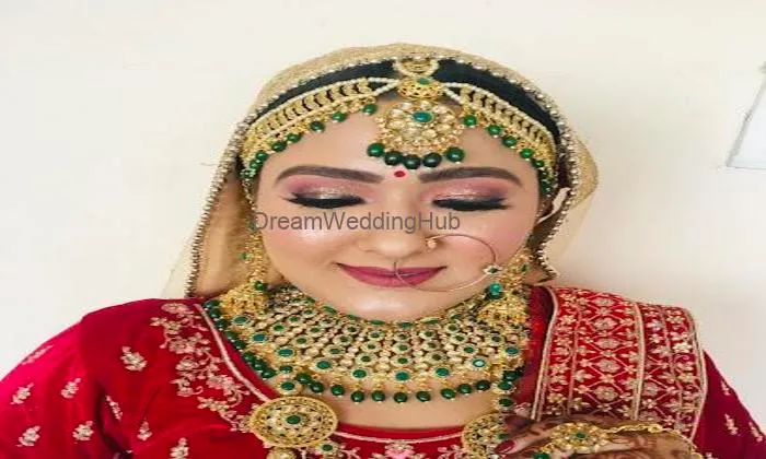 Sharmaz Beauty Salon By Upasna