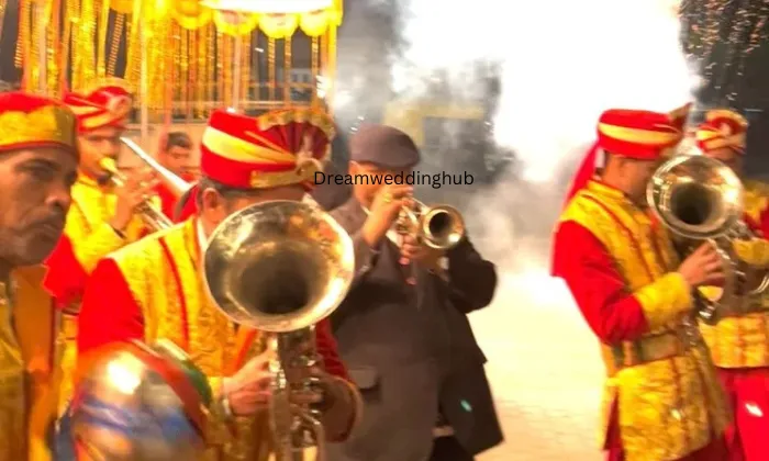 Shastri Band
