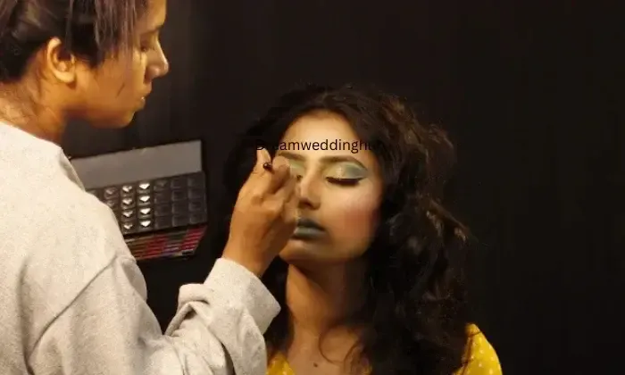 Shawlee Beauty  Makeup Studio