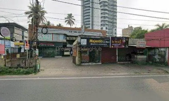 She Beauty Saloon Academy