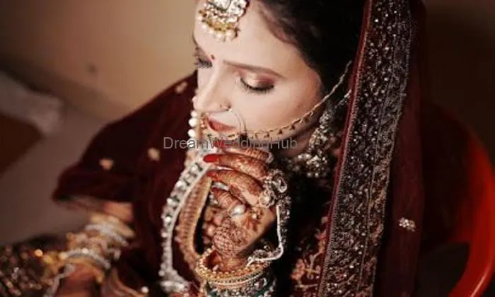 Shefali's Makeover And Academy