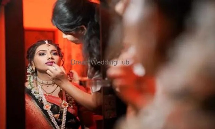 Shilpa's Makeover & Nail Artist