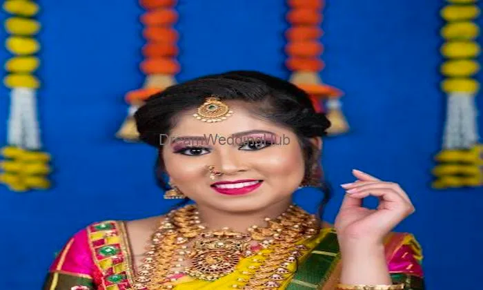 Shine Beauty Salon & Makeup Academy- Best Beauty Parlour, Makeup Academy, & Salon In Mandya