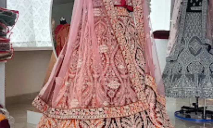 Shine Boutique