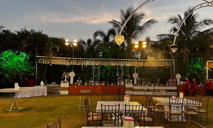 Shiv Farm