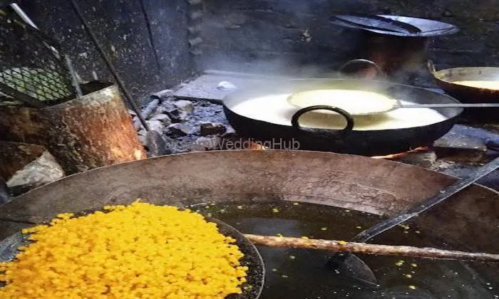 Shiv Mishthan Bhandar