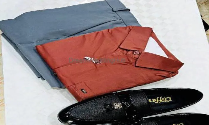 Shiv Mudra Men's Wear Dawdi
