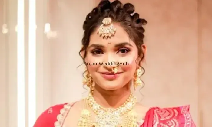 Shradha Khandelwal Makeup