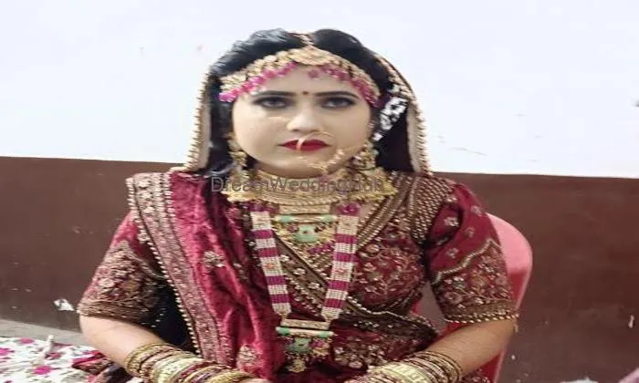 Shrangar Beauty Parlour Shamsabad Farrukhabad