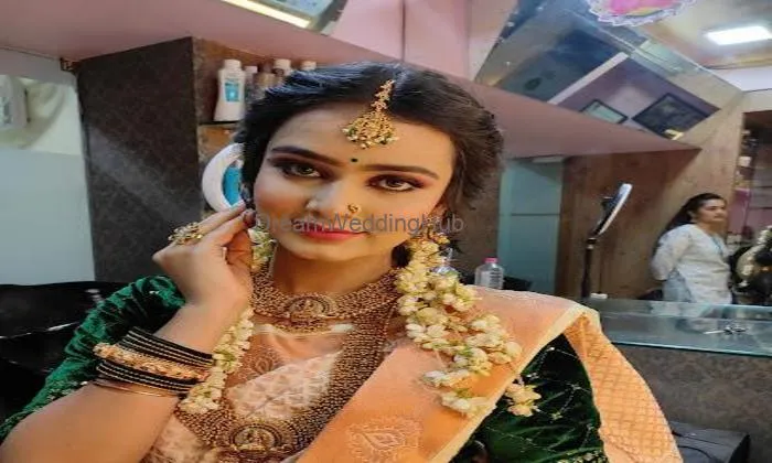 Shree Beauty Hair Makeup Studio