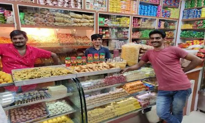Shree Dhanlaxmi Sweets And Farsan/khemraj Bakery Shree Dhanlaxmi Sweets And Farsan/khemraj Bakery