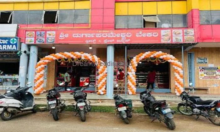 Shree Durgaparameshwari Bekary, Sweets And Fresh Juice