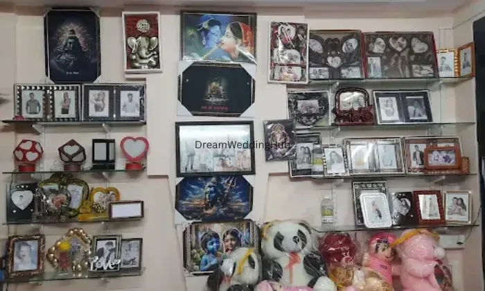 Shree Dwarkadhish Gift Printing Shop