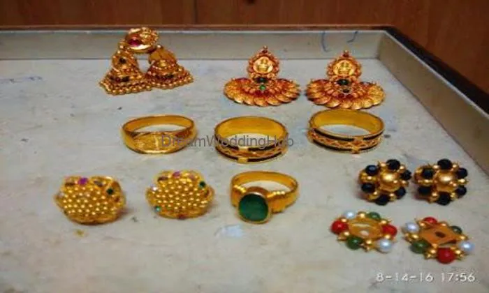 Shree Gayatridevi Jewellers Shree Gayatridevi Jewellers