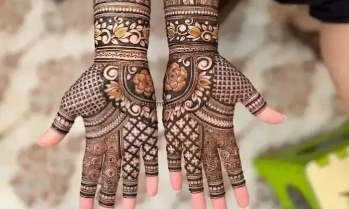 Shree Ji Mehandi Art Vrindavan