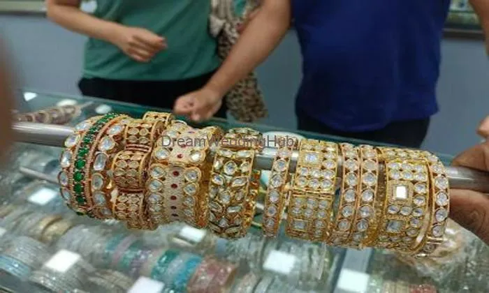Shree Laxmi Bangles