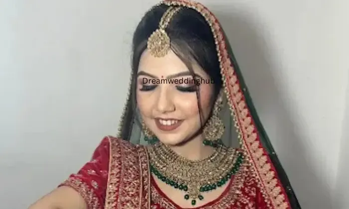 Shree Makeup Studio  Academy