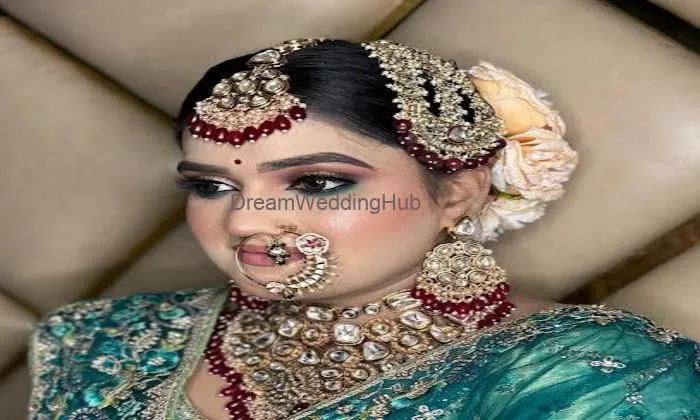 Shree Makeup Studio & Academy