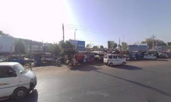 Shree New Charbhuja Farsan And Sweet Mart