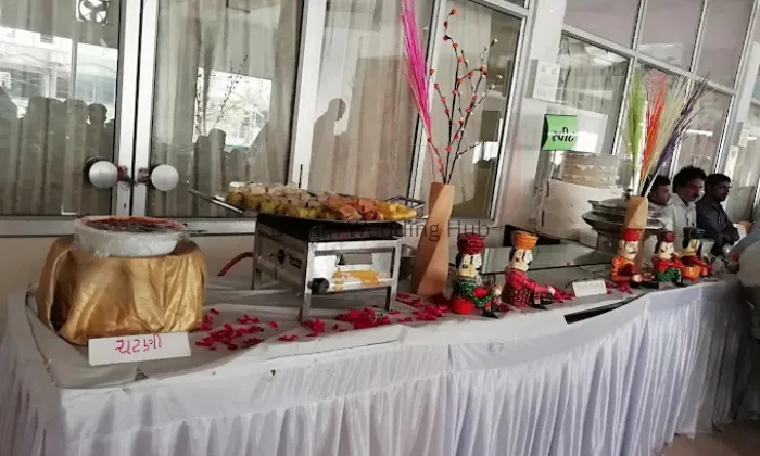 Shree Vallabha Restaurant And Banquet Hall