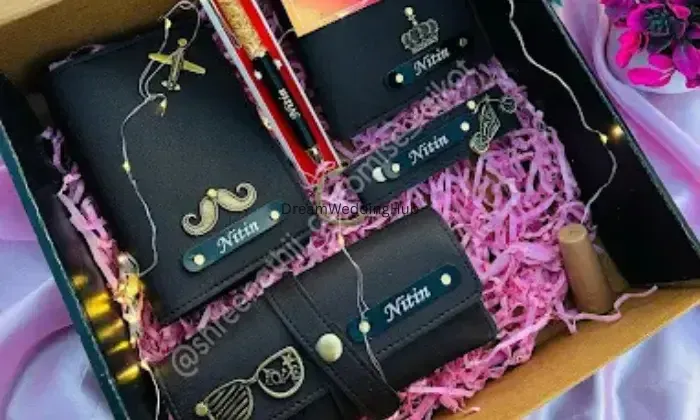 Shreenathji Customise