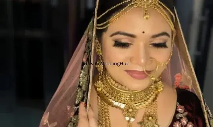 Shreshthas Makeup Studio