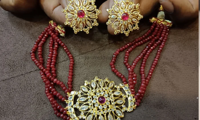 Shri Anitha Gold
