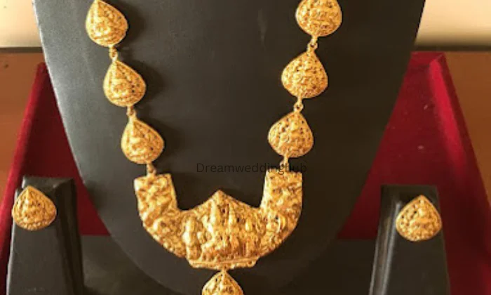 Shri Kalaivani Shri Kalaivani