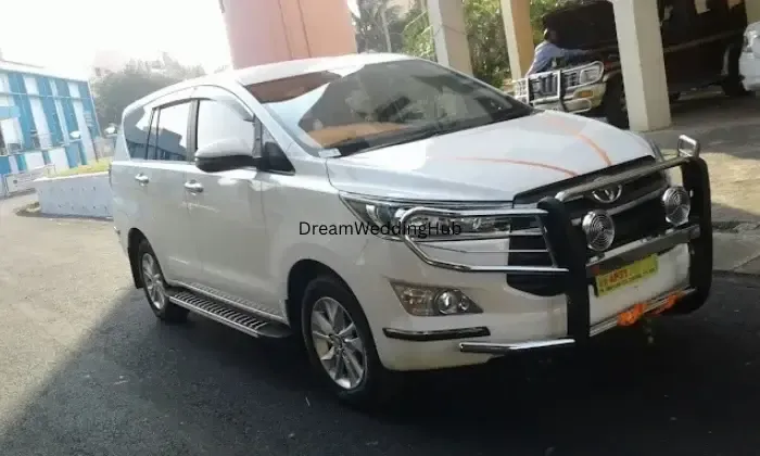 Shri Laxmi Travels