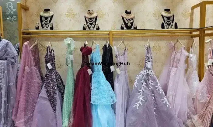 Shri Maan Ji Shri Mati Ji Fashion Wedding Cloths Showroom