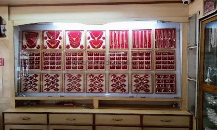Shri Maruti Prasanna Jewellery